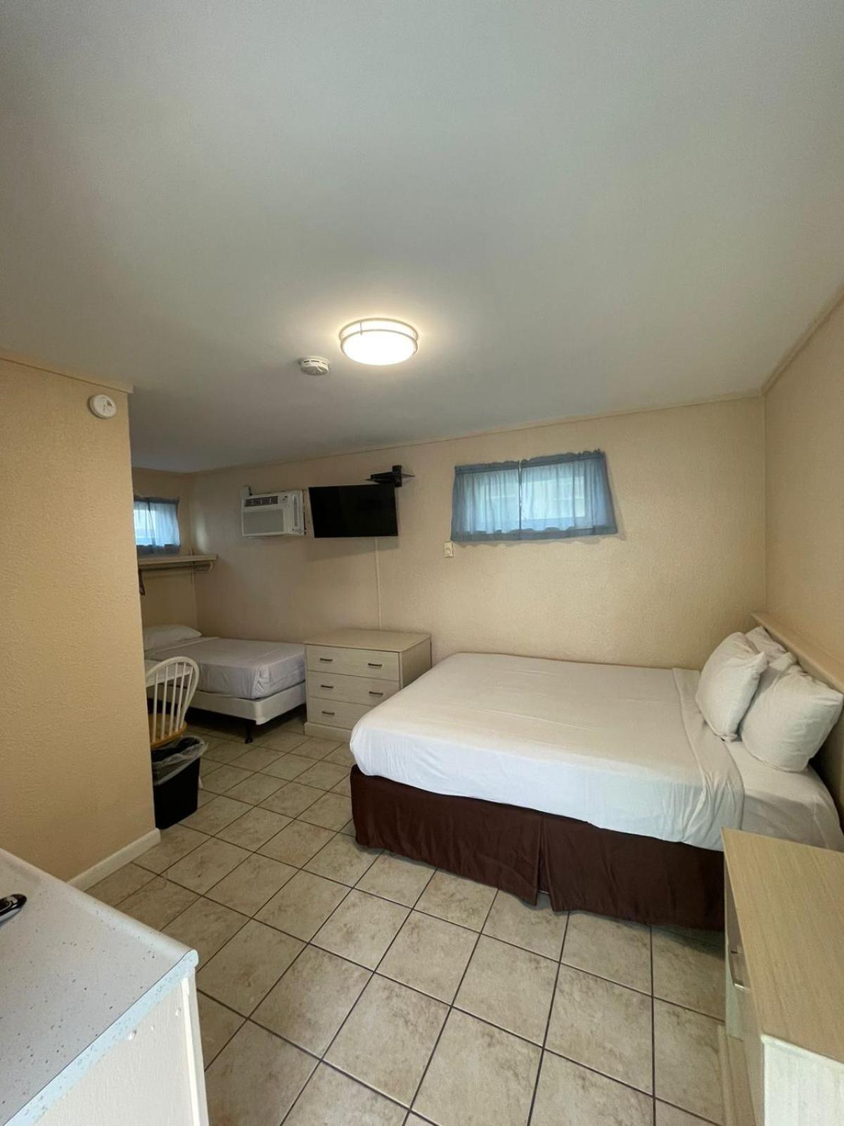 Rus Mar Motel Wildwood Beach & Boardwalk Екстериор снимка